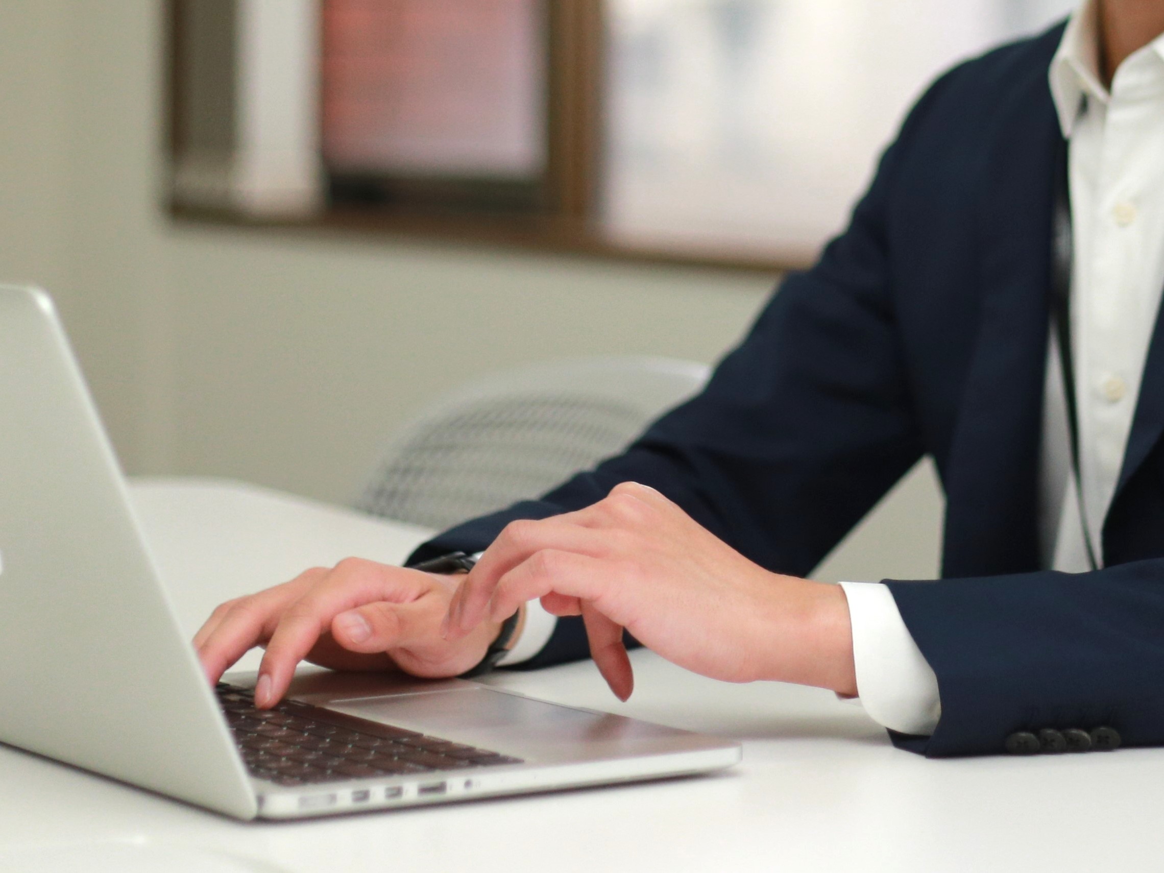 カスタマーサポート運営・事務改善スタッフの写真